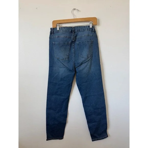 Avenue Women's Denim Straight Jeans – Blue Wash – Size 14AV – NWT - Picture 4 of 4